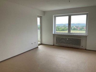 Schöne 2-Zimmer Wohnung mit Balkon - Bezug sofort möglich!