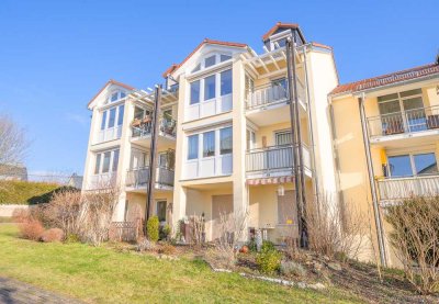 Großzügige 2-Raumwohnung mit Süd-Terrasse * EG * neuer Fußboden * TG-SP * Bad mit Wanne * TOP *