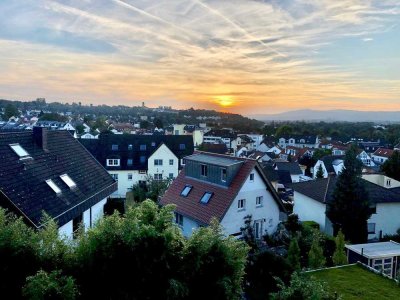 Sonnige 4-Zimmer mit Balkon - Zeitmietvertrag 3 Jahre