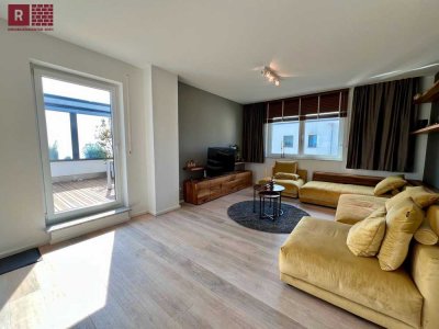 Executive Living im Europaviertel – Stilvolles, möbliertes 2-Zi-Penthouse mit Terrasse und TG