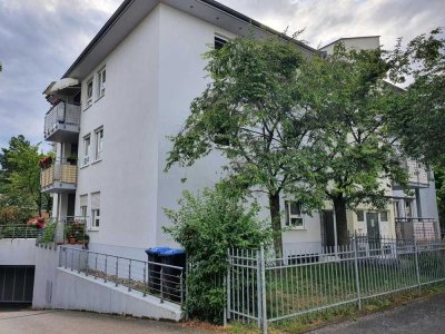 Gemütliche 2-Zimmer-Wohnung mit einer Wohnfläche von ca. 42,20 m² im Parterre mit Balkon