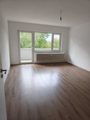 Schöne 2,5 Zimmer-Wohnung, Babenhausen