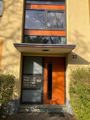 !!! Nette 2-Zi.-Wohnung im 1. OG mit Balkon in "grüner Ecke" von Meerbusch 1600/47203/6 !!!