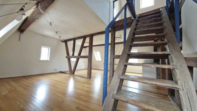 1771 – Kulturdenkmal! Fachwerkliebe! Einzigartige Maisonette direkt in der Kernstadt!