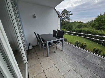 Geschmackvolle 2-Zimmer-Wohnung mit Balkon und Einbauküche in Petersberg