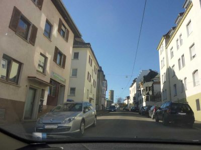 S-Gaisburg, 2½-ZW, Wohnküche, Balkon, Altbau saniert