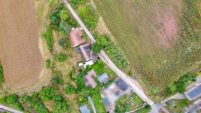 ebenerdiges 110 qm Einfamilienhaus in idyllischer Traumlage - Pferde- und Naturliebhaber aufgepasst