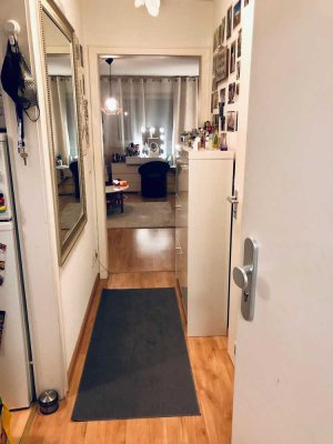 Z12 - tolle, sehr schöne und helle, freundliche 1 Zimmer Wohnung