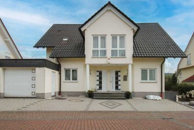 Freistehendes Einfamilienhaus mit großem Garten und  Top-Potenzial zur flexiblen Nutzung