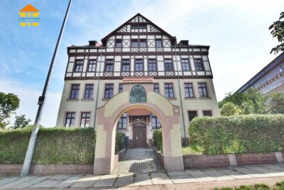 Tolle Dachgeschosswohnung mit Balkon und Abstellraum