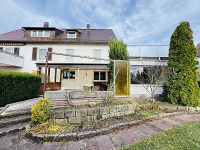 Von privat! Gepflegte DHH mit ELW, großem Hobbyraum und Einzelgarage