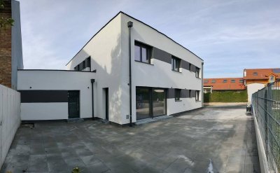 Moderne Doppelhaushälfte mit Terrasse und Garten - Schlüsselfertig!