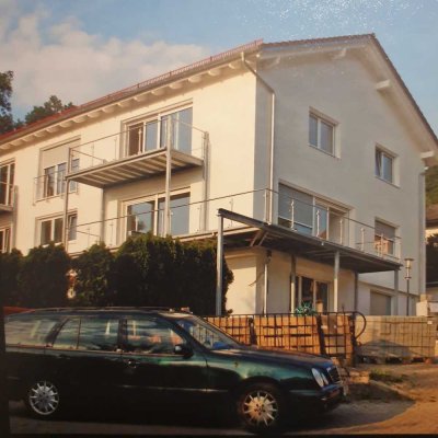 Exklusive 4-Zimmer Wohnung mit Garten in Freiburg-Wiehre