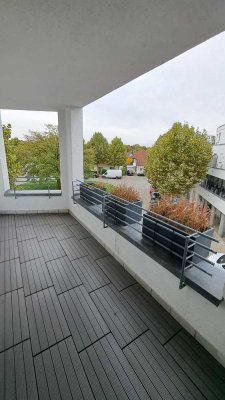 Exklusive 3-Zimmer Wohnung mit Balkon in Schwetzingen Schälzig