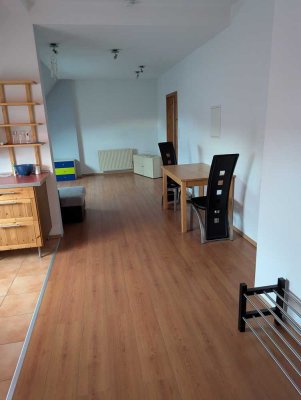 Charmantes 1,5-Zimmer Dachgeschoss-Apartment in Ketsch