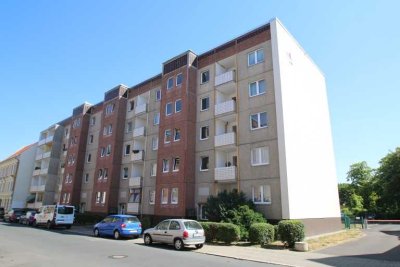 Charmante 3- Raumwohnung mit Balkon !