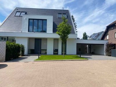 VILLA + Einlieger-Apartment für Gäste oder Büro