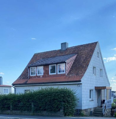 Einfamilienhaus mit grosem Garten in Fuchsmühl, ideal für Handwerker