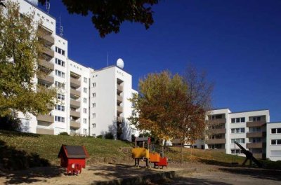 2 Zimmer mit Loggia am Jungfernkopf!