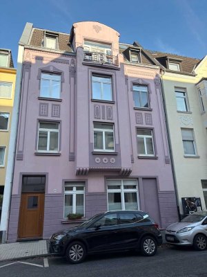 Helle 2-Zimmer Erdgeschosswohnung mit Innenhof in Krefeld-Bockum