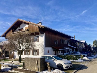 Kleine, helle 2 Zimmer Wohnung mit gutem Schnitt u. Balkon!