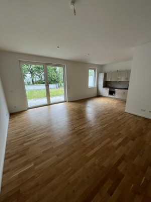 Traumhafte 2-Zimmerwohnung mit Terrasse, Gartenabteil & moderner Ausstattung!