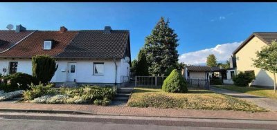 (VB) Reihenendhaus mit großem Grundstück, Werkstatt und Anbau in Hillersleben – 800 m² Grundstück