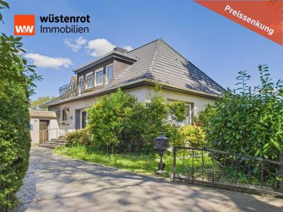Flexibel Wohnen mit Charme: Gr. Einfamilienhaus mit ELW in 26835 Holtland (10 km von Leer)