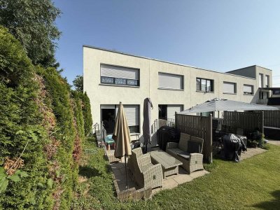 Reiheneckhaus / Stadthaus, 4 Zimmer, ca. 110 m² in Stuttgart-Hedelfingen