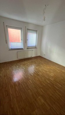 Helle 2 Zimmerwohnung in der Stadtmitte
