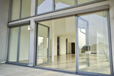 Luxus-Penthouse-Wg. inkl. EBK, 56qm SW-Terrasse, komplett kernsaniert
