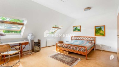 Für Paare : Maisonette-Wohnung mit 2,5 Zimmern und zwei Tageslichtbädern