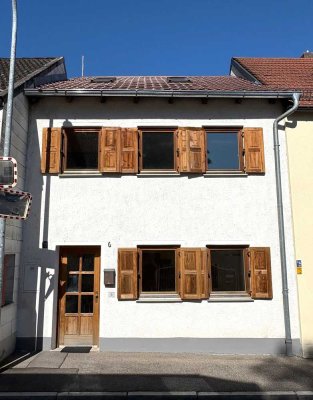 Familienfreundliches Stadthaus in zentraler Lage von Dingolfing für Eigennutzer und Kapitalanleger