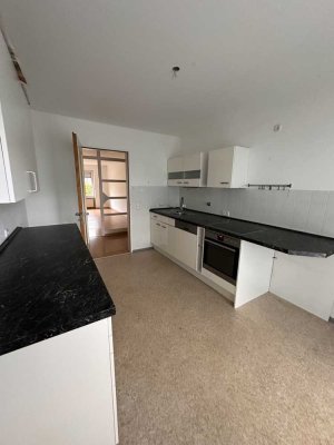 Schöne, helle 3-Zimmer-Wohnung mit zwei Terrassen und TG-Stellplatz