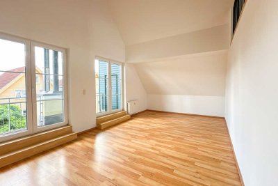 +++Traumhafte Maisonettewohnung mit Balkon und Wannenbad+++
