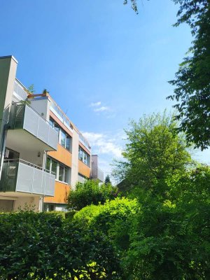 sonnige, 1,5- Zimmer- Dachterassenwohnung