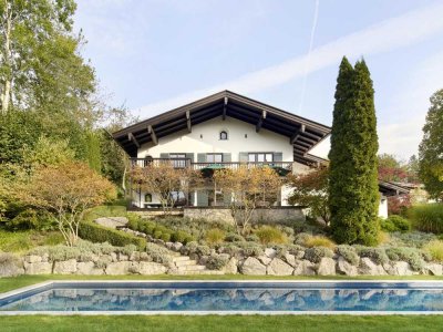 ALL IN ONE - Traumhaftes Anwesen am Tegernsee - LANDHAUSVILLA mit 20 Meter Außenpool