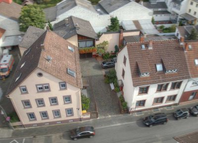 Attraktives Immobilienensemble mit 7 Wohneinheiten