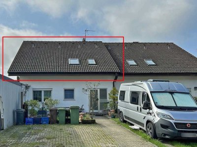 Dachgeschosswohnung in ruhiger Lage von Neckarbischofsheim-Helmhof!