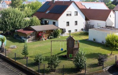 Volle Fahrt voraus für Ihren Wohntraum! Energetisch saniertes EFH auf großem Grund