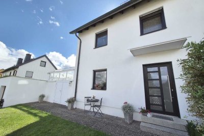 Lebensqualität pur - Sanierte DHH mit Liebe zum Detail und perfekter Lage