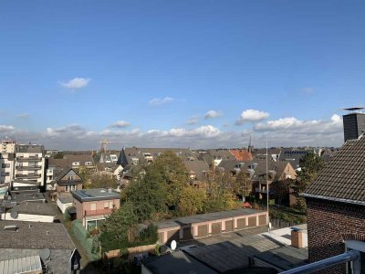 teilsanierte Wohnung zentral in Opladen