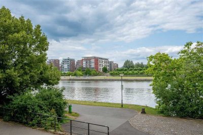 Schönes 5-Zimmer-Stadthaus (REH) mit 2 TG in unmittelbarer Mainnähe in Top-Lage Nord-Sachsenhausen