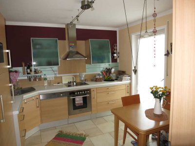 Wohnglück mit Gartenparadies und Garage – Exklusive 3-Zimmer-Oase nahe Ingolstadt