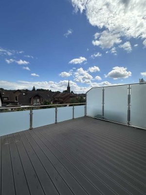 Zentrale 2-Zimmer Wohnung mit großer Dachterrasse