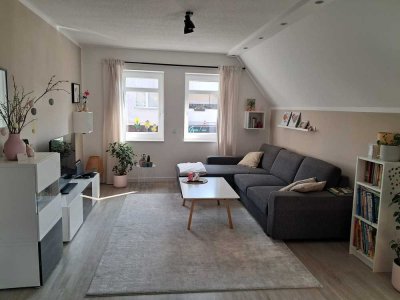 Top Lage! 3-Zimmer-Wohnung, Balkon, Tiefgarage, von Privat