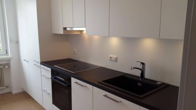 Zentrale und geräumige 2,5 Zimmerwohnung im 4. Obergeschoss