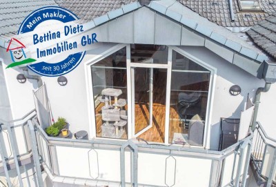 DIETZ: Helle freundliche 3-Zimmer Dachgeschosswohnung in Groß-Zimmern mit Garage und sonnigem Balkon