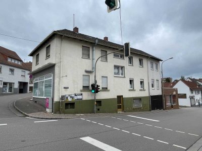 Voll vermietete Kapitalanlage in Lemberg - Mehrfamilienhaus mit Ladenlokal und Garagen