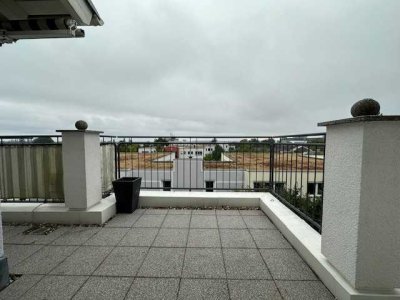 Exklusive 3-Zimmer-Penthouse-Wohnung in Wiesbaden Erbenheim